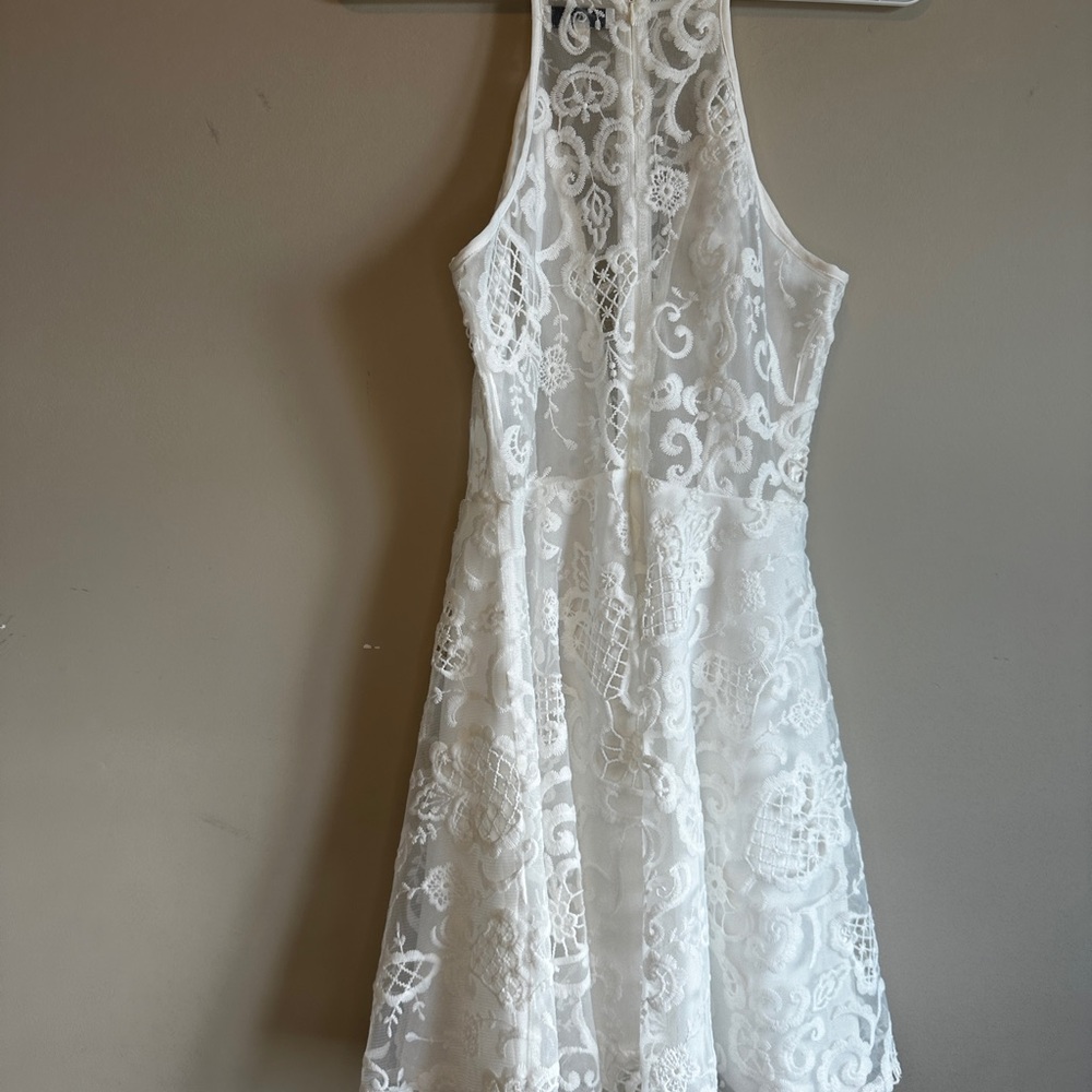 Elegant White Lace Dress